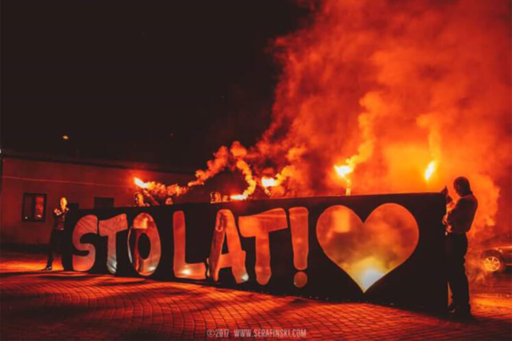 Prezent sto lat na weselu